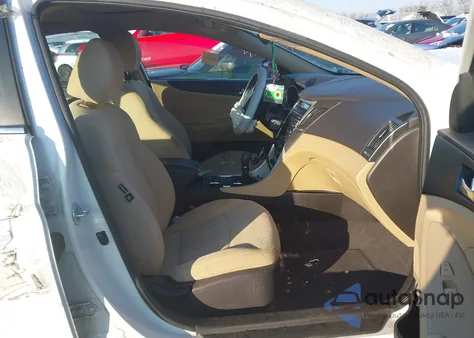 2013 Hyundai Sonata Gls z USA, uszkodzony, nr VIN 5NPEB4AC3DH520279